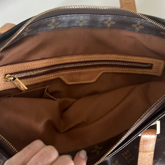 Authentic LV Cabas Mezzo Shoulder Tote Bag - Picture 12 of 16